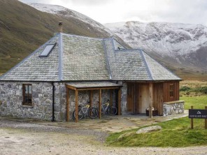 2 Bedroom Cottage on a Wilderness Reserve in the Scottish Highlands near Ardgay, Scotland